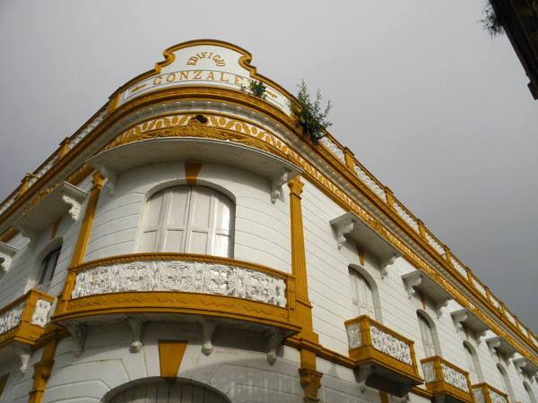 Edificio Gonzalez Santa Cruz de Lorica w Kolumbii