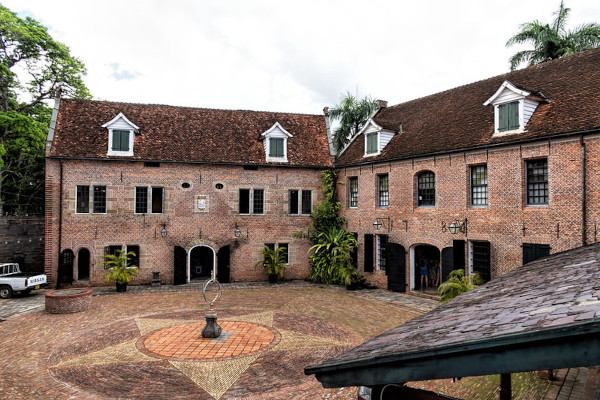 Piękny holenderski Fort Zeelandia Paramaribo Surinam