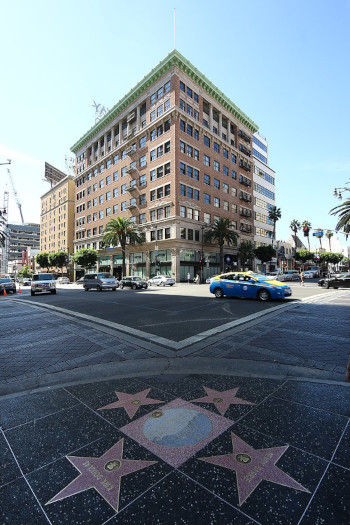 Broadway Hollywood Building