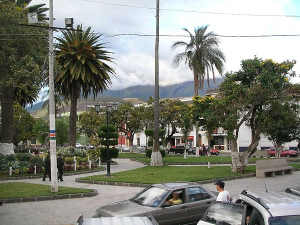 Parque Bolívar Otavalo Ekwador