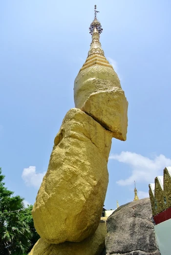 Pagoda Nwa La Bo w birmańskim Mulmejn