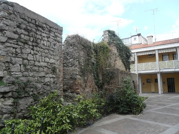 Mury miejskie Monfalcone