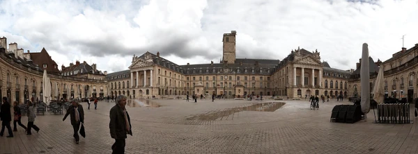 Place de la Libération Dijon
